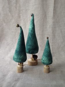 Hand-Stitched Christmas Tree Sets